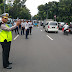 Demo Penutupan Jalan Tanah Abang, Puluhan Angkot Diparkir di Depan Kantor Anies Baswedan