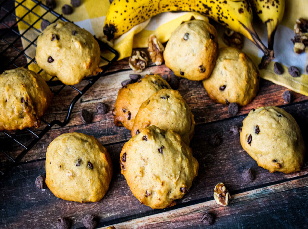 Banana Bread Chocolate Chip Cookies