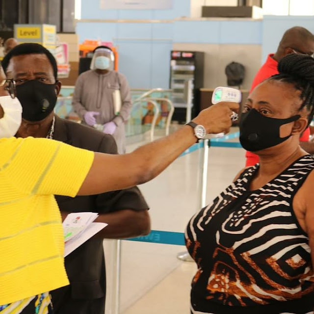 322 Nigerians evacuated from the US arrive Lagos