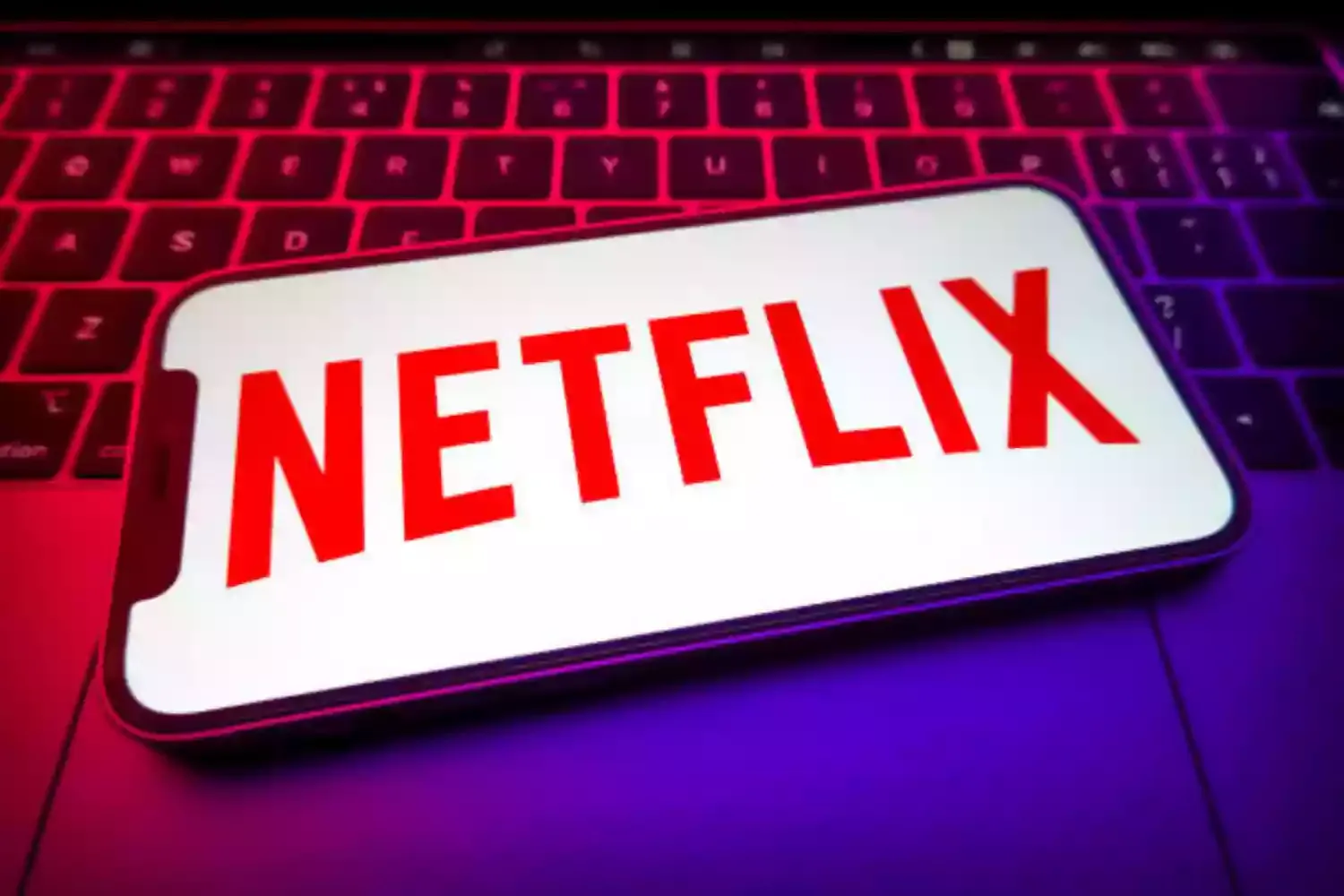 Netflix will ban your account if you use VPN