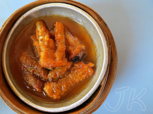 Fried and braised chicken feet Johor