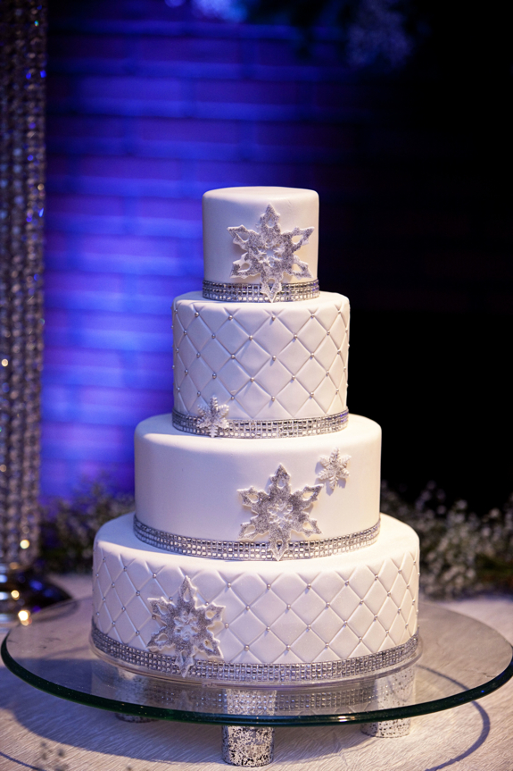I had the pleasure of creating a sparkly wintery wedding cake for Alison and