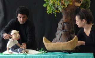 no curso do rio-bonecos urbanos-teatro-infantil-sesc