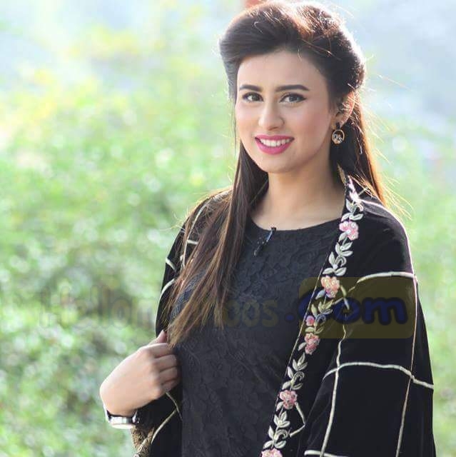 Madiha Naqvi Wiki, Age, Husband, Boyfriend, Family, Dramas ...