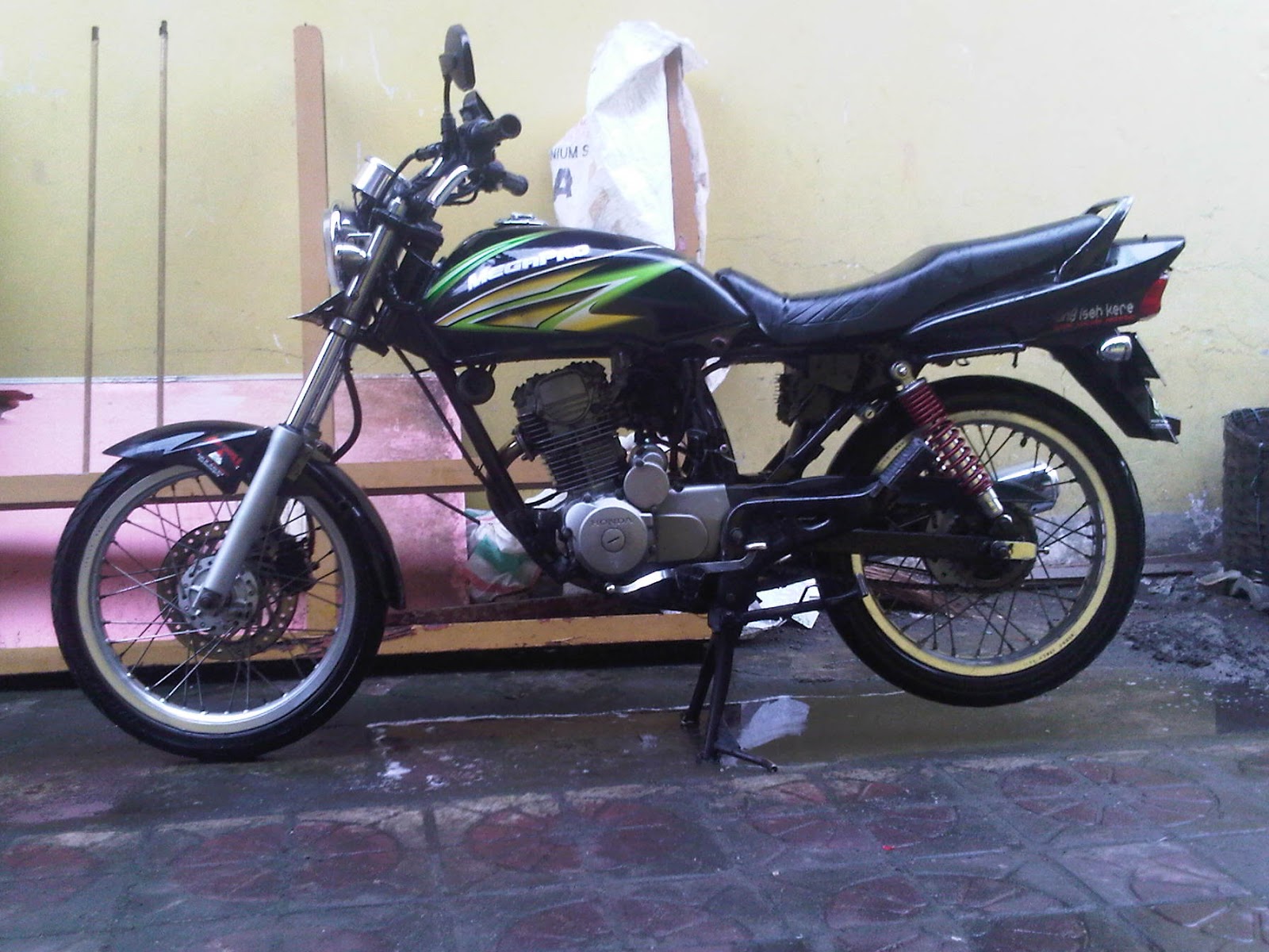 Download Ide Modifikasi Motor Tiger Pesek Terkeren Velgy Motor