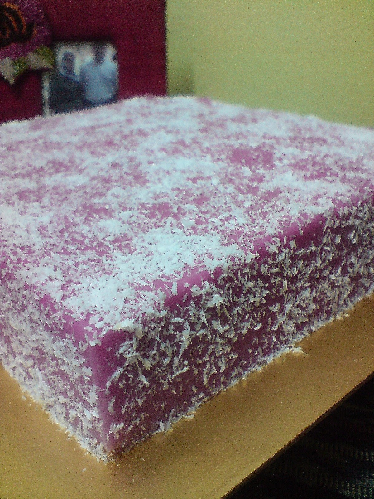 MY HAPPY OVEN : RESEPI KEK LAPIS KELADI AKA YAM LAYER CAKE