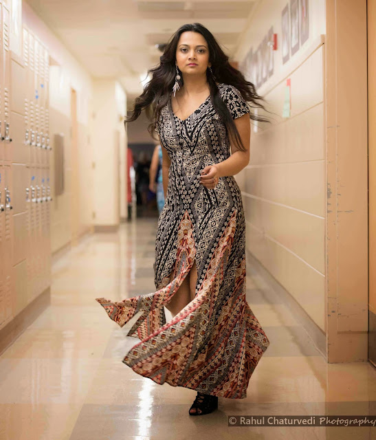 Bohemian style, Bohemian long dress, How to dress up in Bohemian style, Girl in long dress, Seattle fashion blogger, Ananya Kiran 