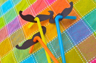 silly mustache straw craft