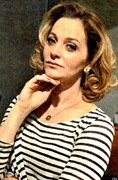 cheias de charme - sonia vira domestica002