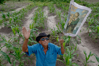 A fé e a chuva: agricultores e devotos de São José esperam boas colheitas