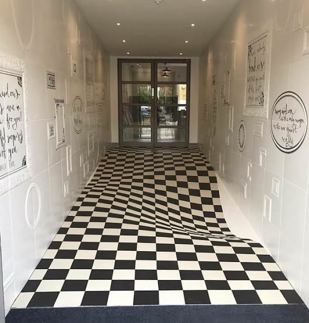 Perfectly flat floor, designed to discourage running
