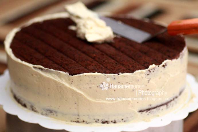 HaNa's FamiLy: Russian Black & White Chocolate Cake