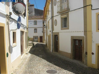 Rua de Baixo de Castelo de Vide, Portugal (Streets)