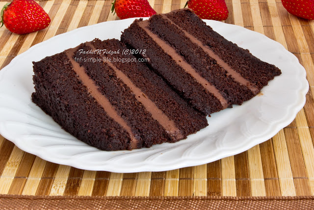 FnF Simple Life: Kek coklat kukus Munira separuh siap