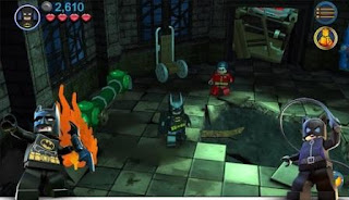  kini Batman dan Robin bergabung dengan pahlawan lainnya yang terkenal dengan sebutan tim  LEGO Batman: DC Super Heroes Mod Apk 2018 (Unlimited Money) 