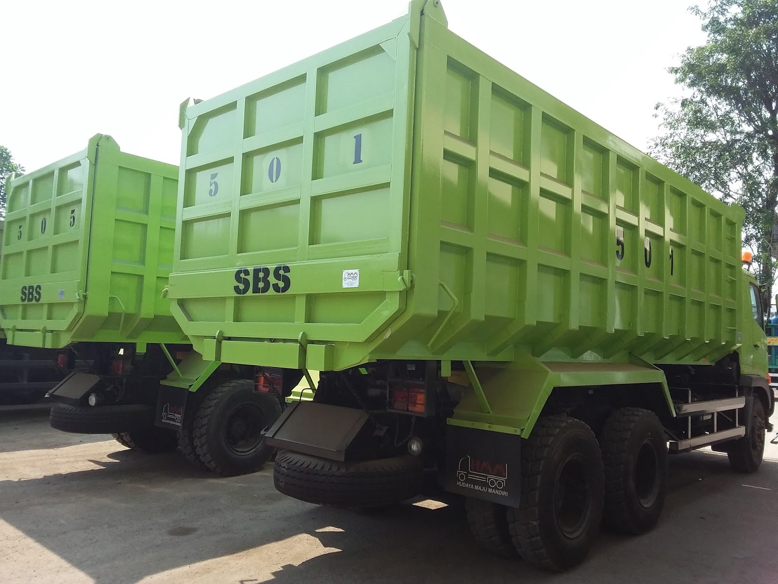  Hino  Indonesia HARGA  HINO  TRONTON DUMP TRUK  FM 260 JD