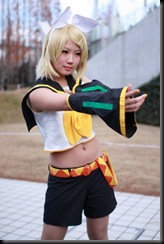 56909__468x_sexy-c77-winter-comiket-cosplay-040