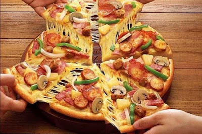 huong-dan-cach-an-pizza-dung-cach-3