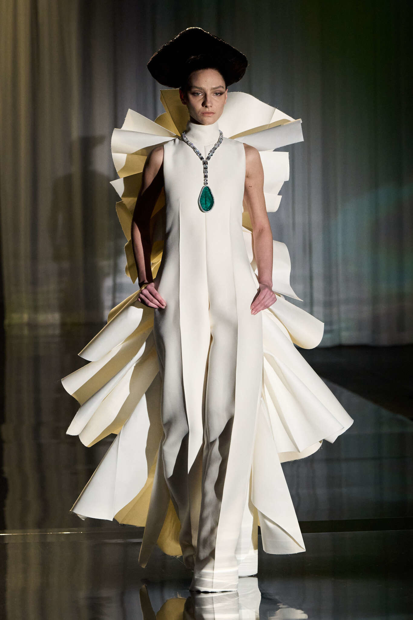 Stephane Rolland Spring Summer 2025 Haute Couture Fashion Show