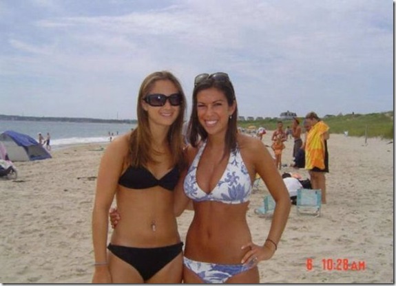bikini-girls-summer-e0d954