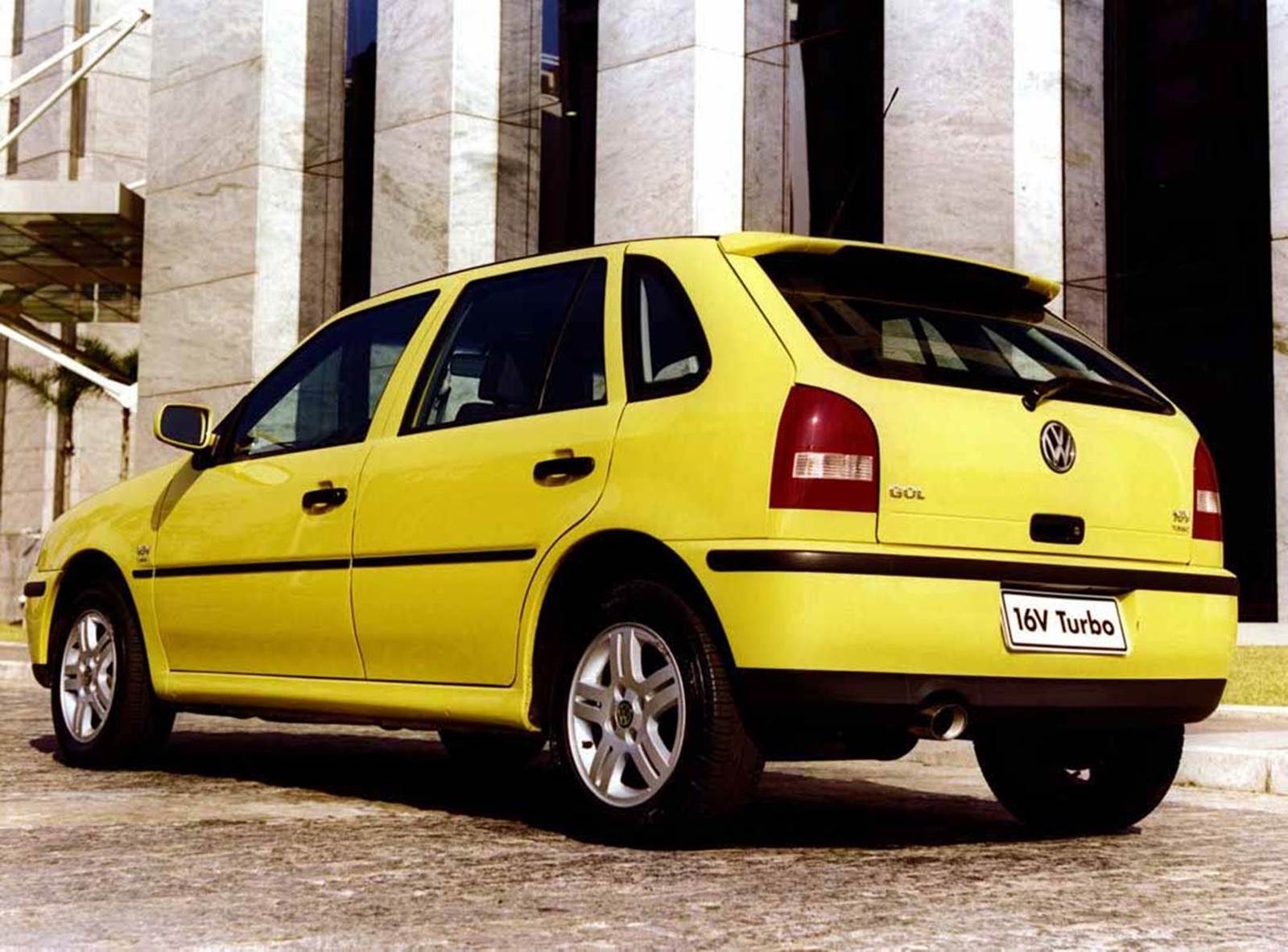Volkswagen Gol 2001 1.0 16V Turbo