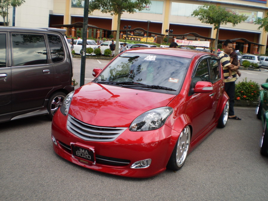 Long's Photo Gallery: Perodua Myvi VIP Style