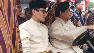 Inilah Makna Prabowo Pakai Baju Adat Jawa Saat Deklarasi Kampanye Damai