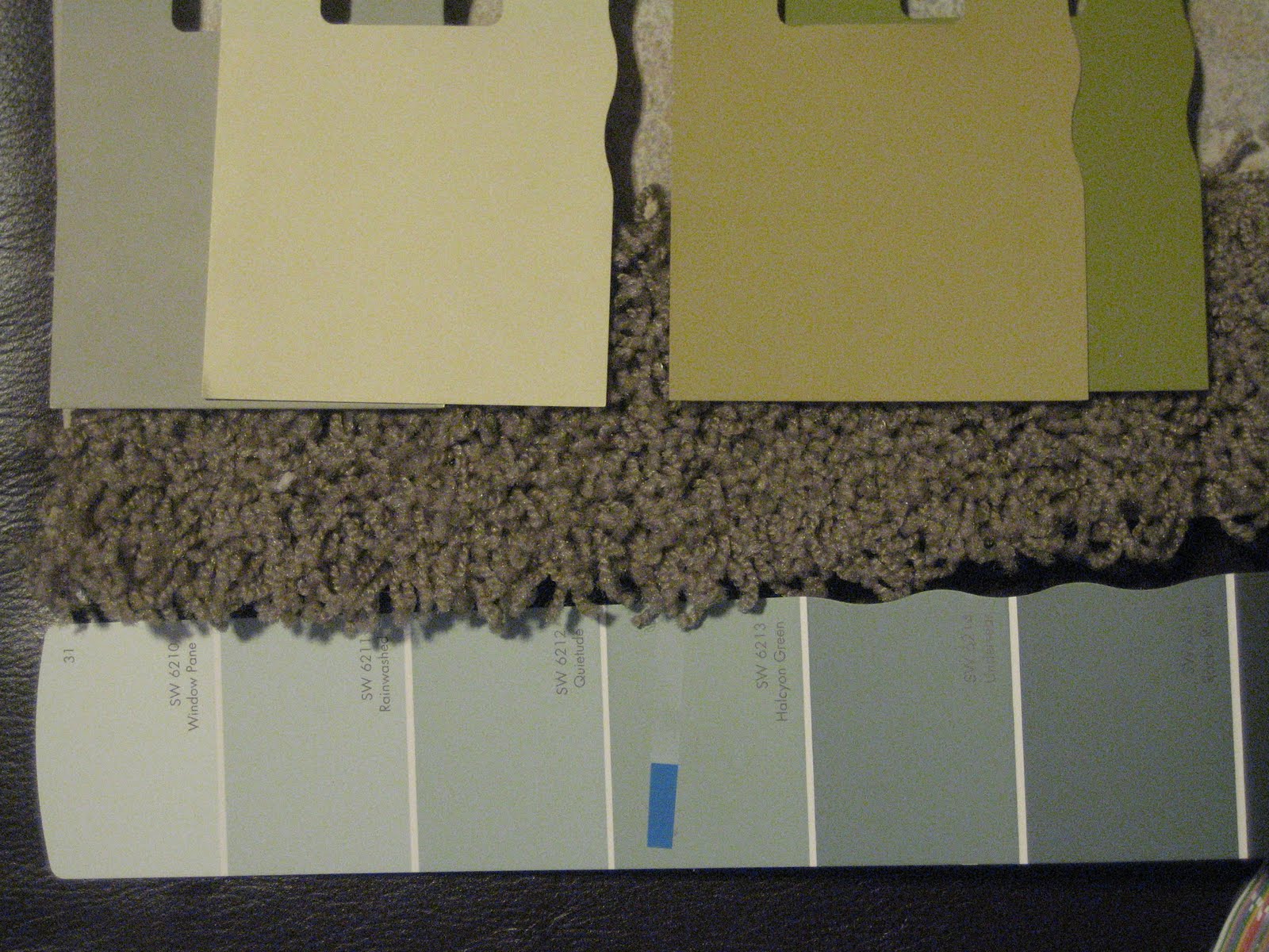 bathroom shower tray Left set: Sewing room wall paint, Right set: Bedroom wall paint