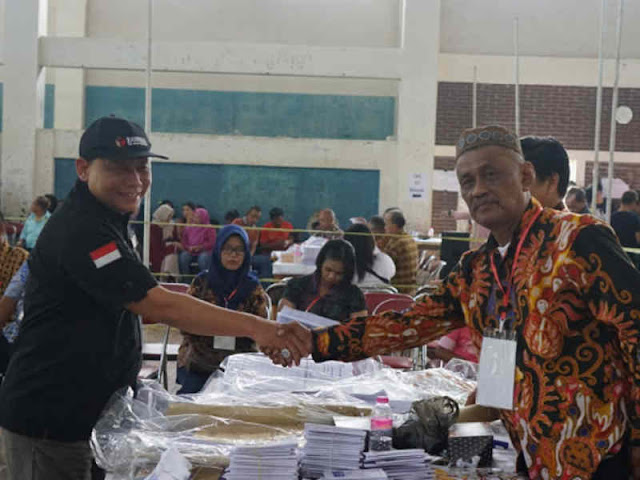 Sudah Ingatkan KPU, Abhan Kecewa Temukan Surat Suara Tertukar di Semarang