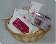 Babaria Rosa Mosqueta Face Care basket