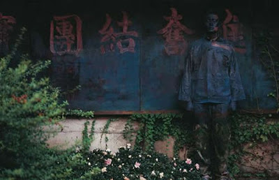 Incredible Camouflage Art by Liu Bolin Seen On coolpicturesgallery.blogspot.com