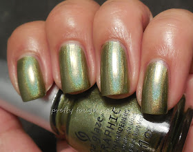 China Glaze OMG a UFO