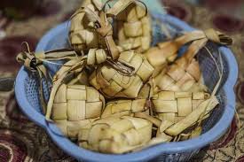 Cara Membuat Ketupat Lebaran