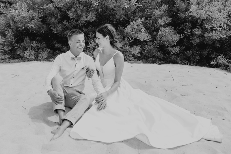 bw shot of bridal noosa couple