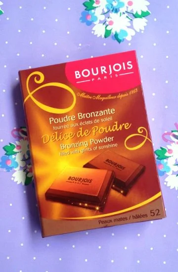 Bourjois Delice de Poudre Chocolate Bronzing Powder Review & Swatches