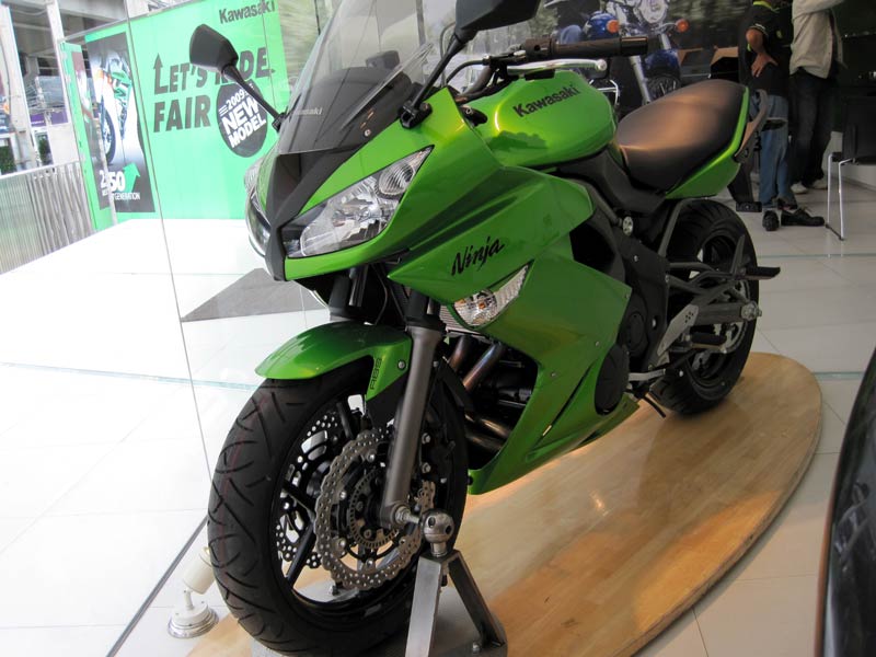 2010 Kawasaki Ninja 650R Pictures Gallery