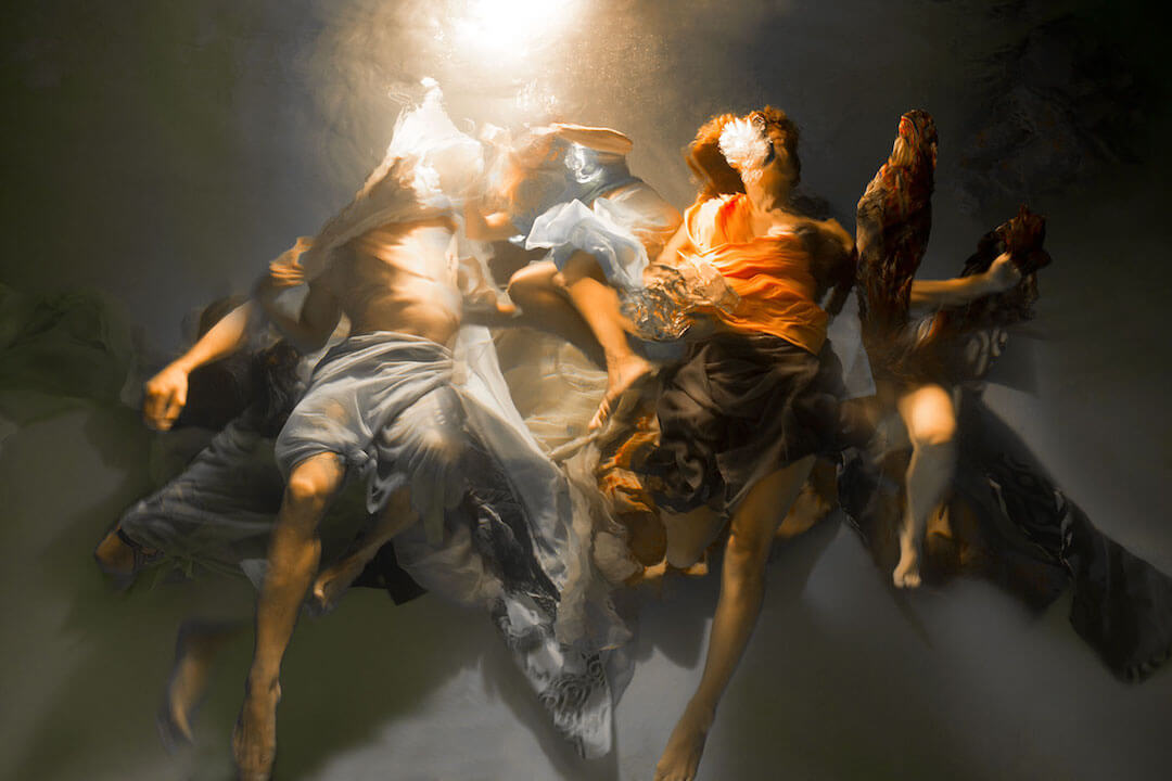 Astonishing Underwater Photos Look Like Baroque Paintings