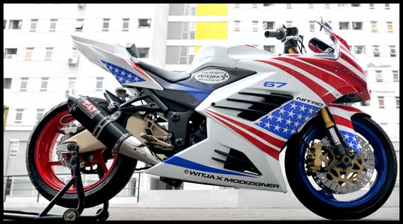 Kawasaki Ninja 250R Modifikasi Gaya Amerika Terbaru 2011 title=