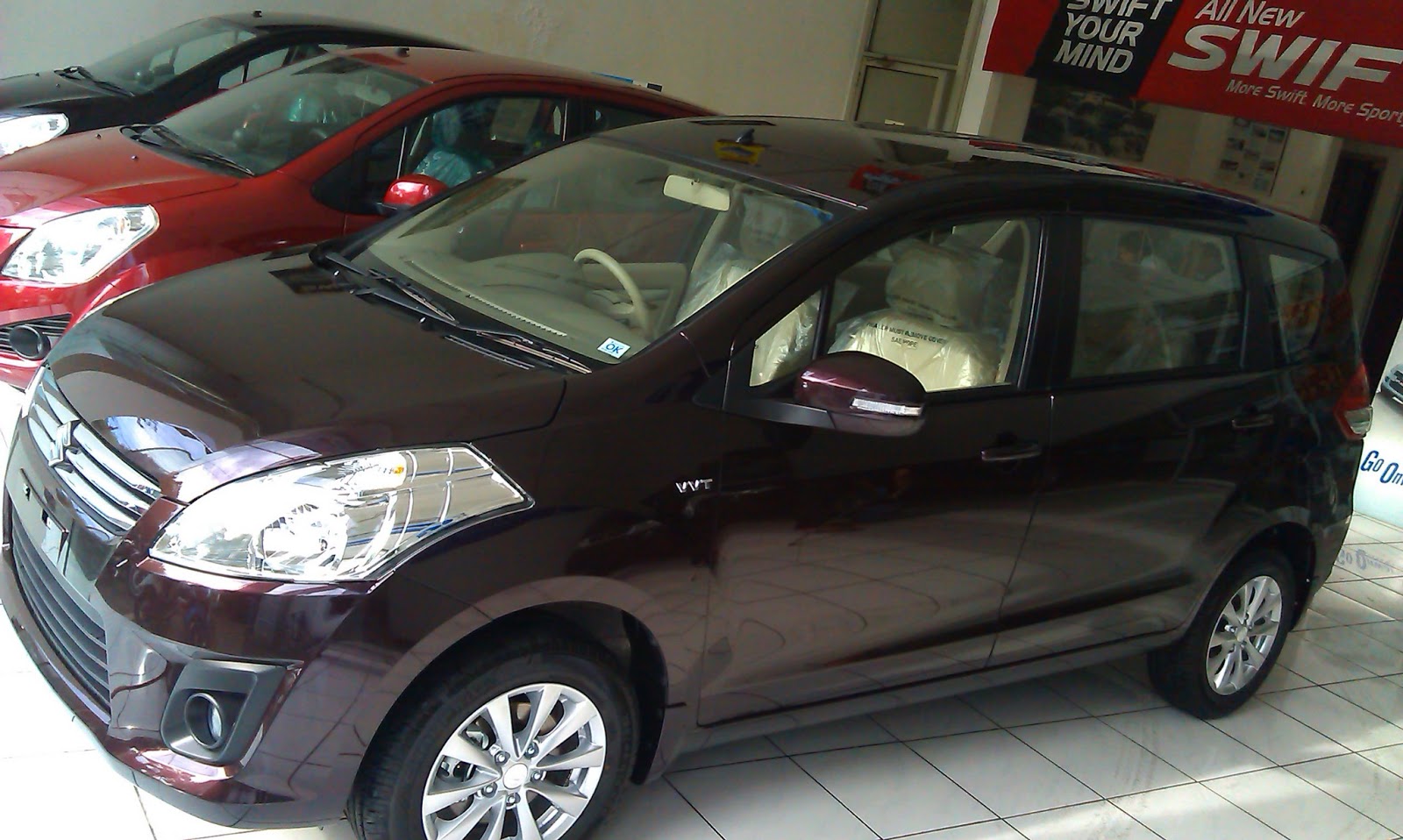 SUZUKI ERTIGA SURABAYA READY UNIT SUZUKI ERTIGA MATIC SUZUKI