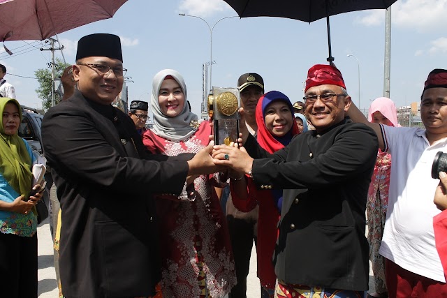 Depok Boyong Piala Adipura 2017