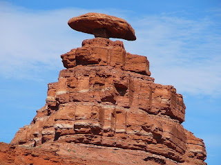 Inilah 10 Balancing Rocks Yang Terkenal Di Dunia [ www.BlogApaAja.com ]