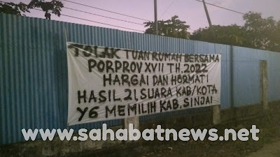 Spanduk Tolak Tuan Rumah Bersama Porprov XVII 2022 Jadi Tontonan Warga Pinrang