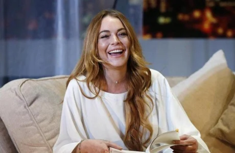 Serius Dalami Islam, Lindsay Lohan: Eid Mubarak