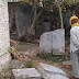 ​सार्वजनिक शौचालय की दीवार गिरी, दो सगी बहनों की मौत, जांच के आदेश - Purvanchal News