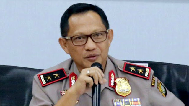 https://news.detik.com/berita/d-3561797/peringatkan-wna-kapolri-tito-jangan-coba-coba-bawa-narkoba-ke-ri?_ga=2.183077414.1625943110.1500117608-1745695578.1499336812