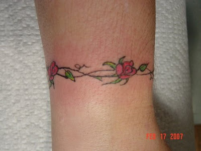 wrist rose tattoos