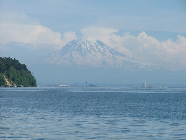 Mt baker from the San Juans