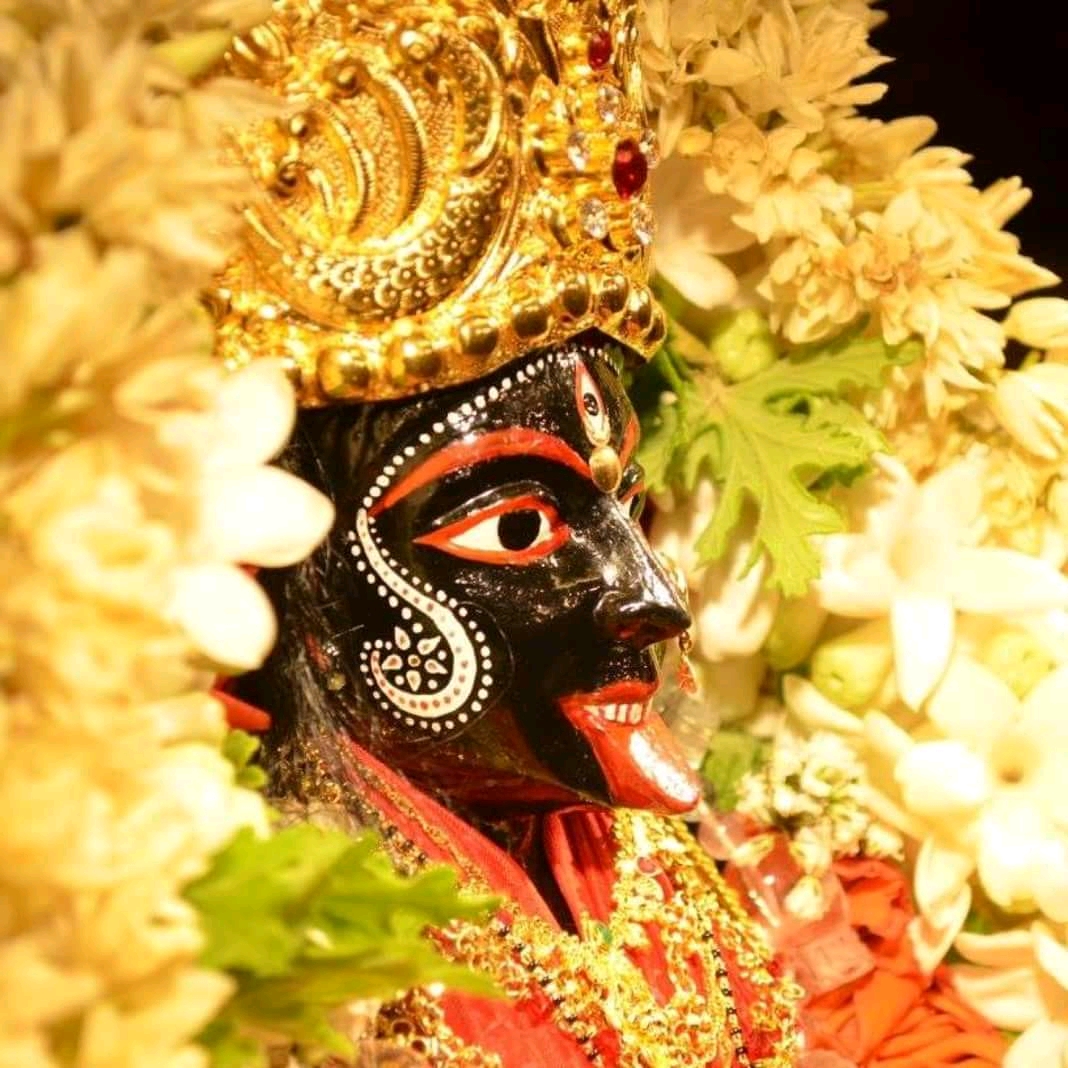 Celebrating Kali Puja in Calcutta