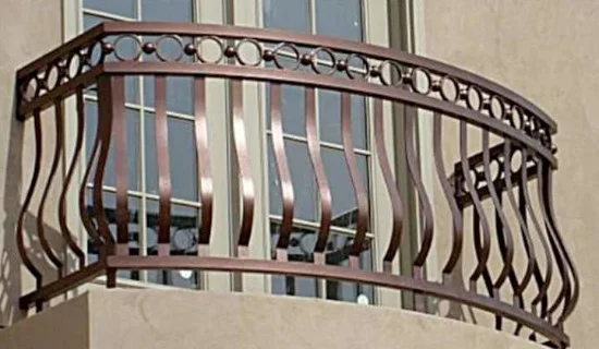 desain railing balkon rumah