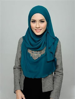 Contoh Model Hijab Wajah Bulat